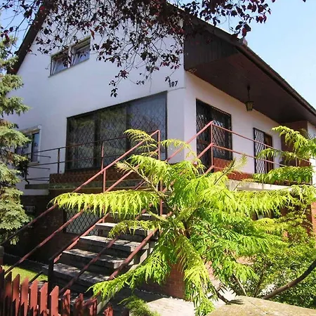 Apartmán In Balatonlelle/balaton 19160 Balatonlelle