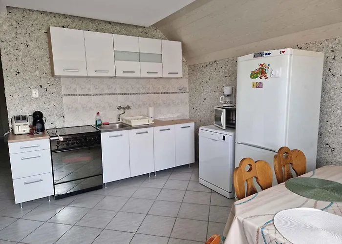 In - Balaton 19160 Apartment *